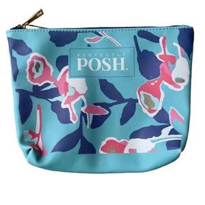 Perfectly Posh | Floral Blue Makeup Bag | New
